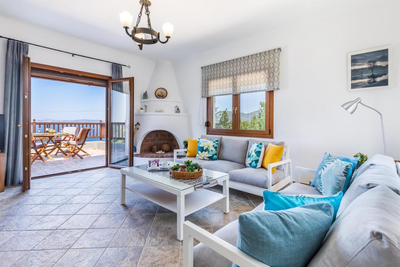 Villa Margini, Aegean Views , Pool Villa, Skopelos ภายนอก รูปภาพ