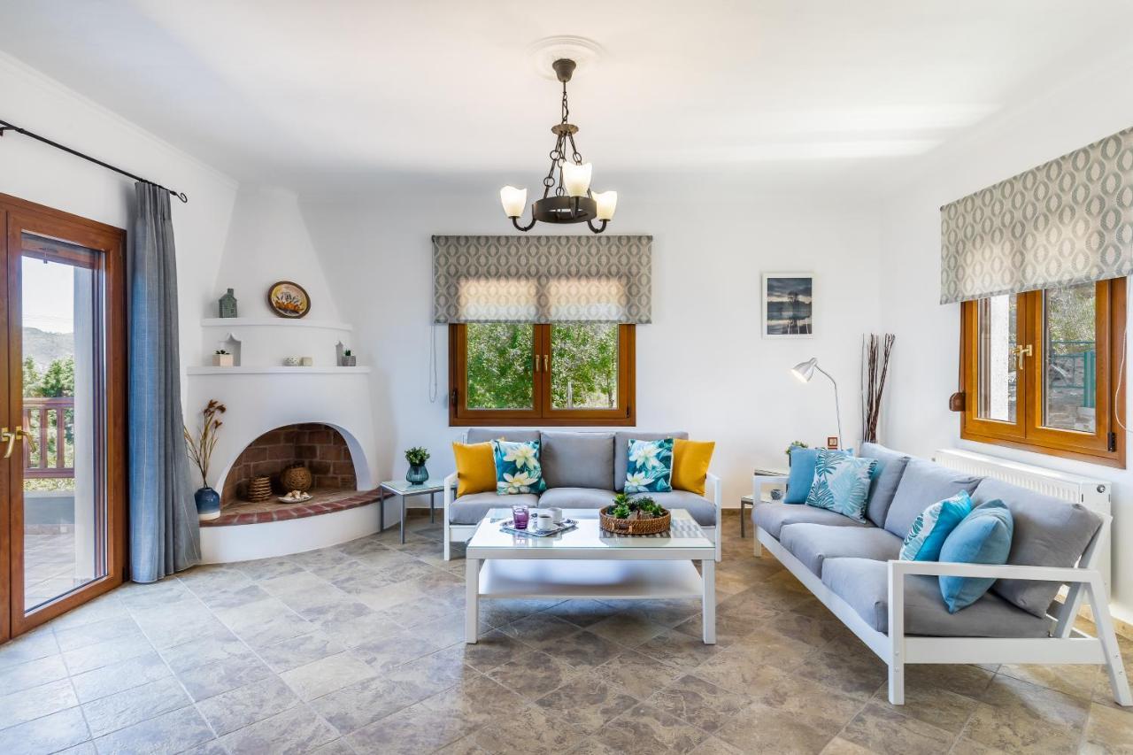 Villa Margini, Aegean Views , Pool Villa, Skopelos ภายนอก รูปภาพ