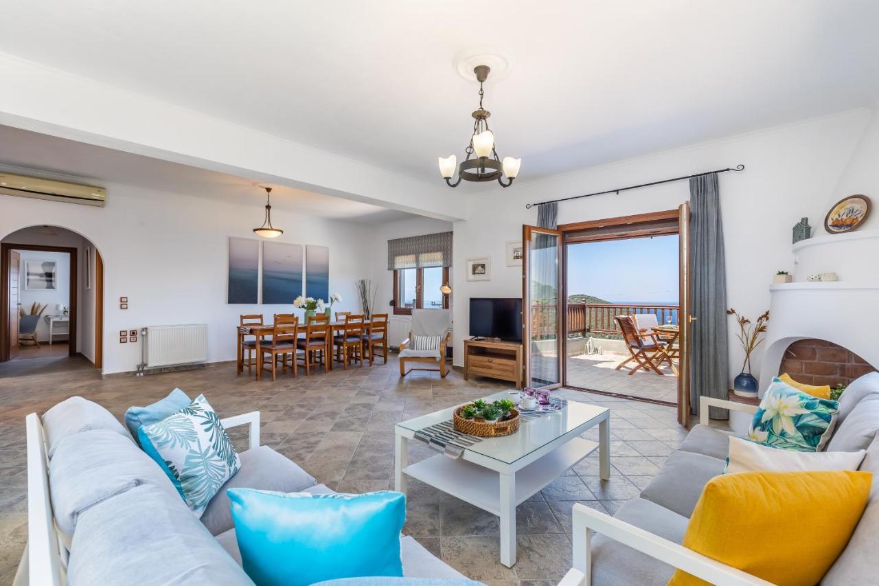Villa Margini, Aegean Views , Pool Villa, Skopelos ภายนอก รูปภาพ